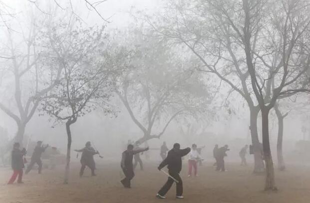 十年后霧霾會(huì)消失嗎？院士：十年內(nèi)難治好霧霾